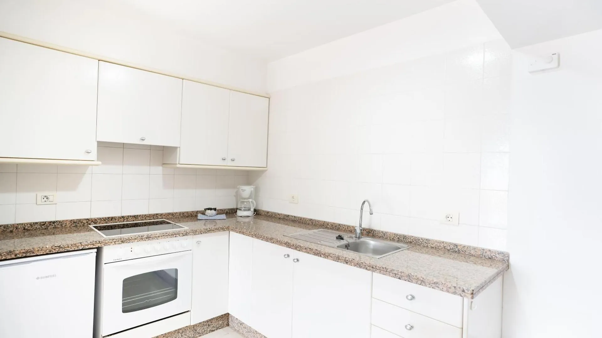 Coral La Quinta Park Suites Santa Úrsula Apartment